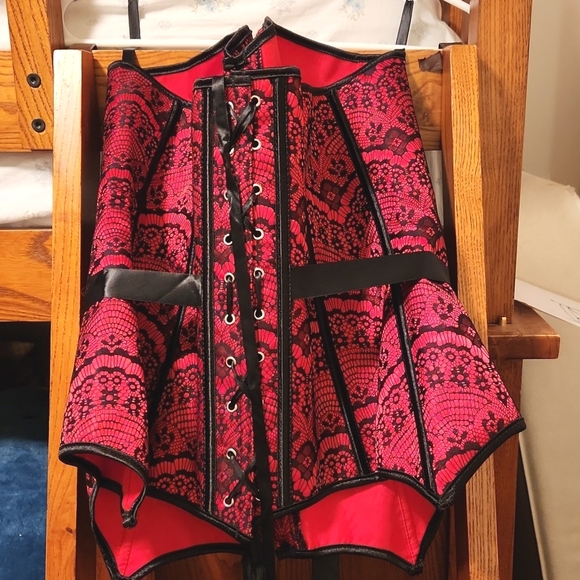 Adore Me Brand Red, Boned Corset Size 3X - Picture 10 of 10